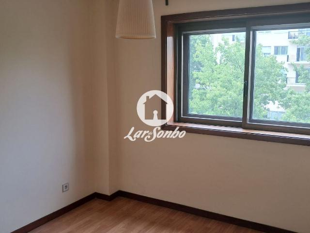 Apartamento alugar em Agra do Amial, Porto