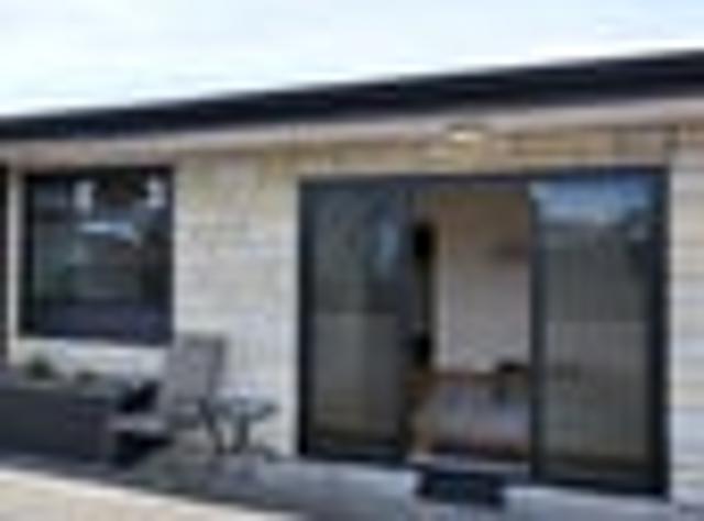 House for rent in Paraparaumu, Wellington