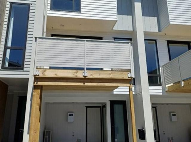 House for rent in Paraparaumu, Wellington