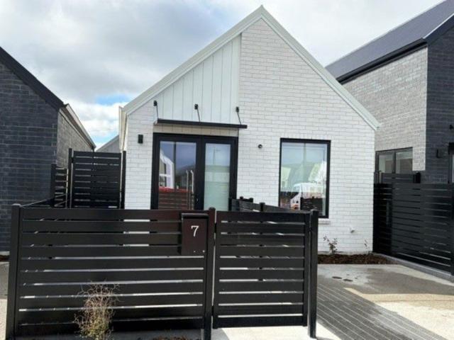 House for rent in Paraparaumu, Wellington