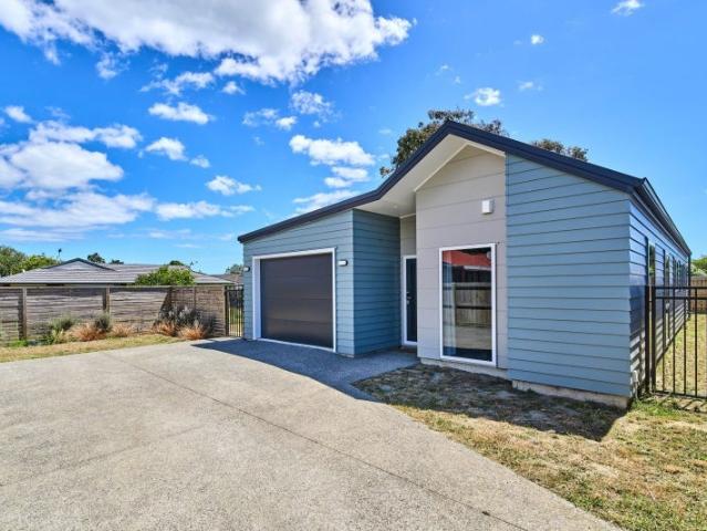 House for rent in Paraparaumu, Wellington