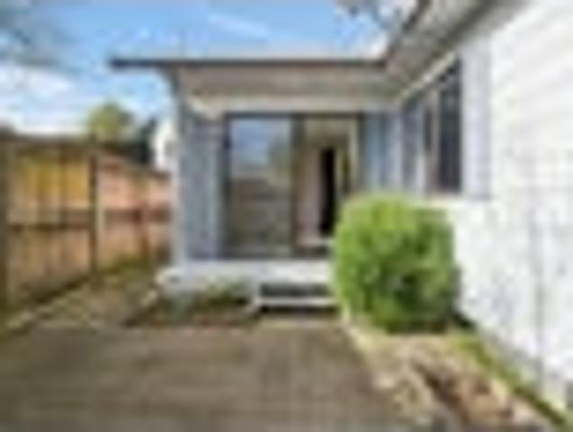 House for rent in Paraparaumu, Wellington