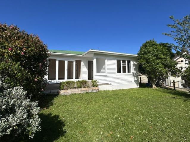 House for rent in Paraparaumu, Wellington