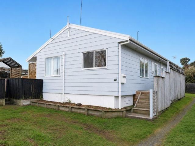 House for rent in Paraparaumu, Wellington