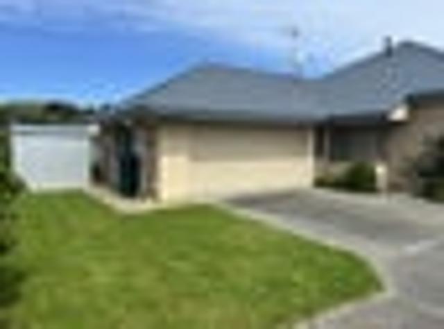 House for rent in Paraparaumu, Wellington