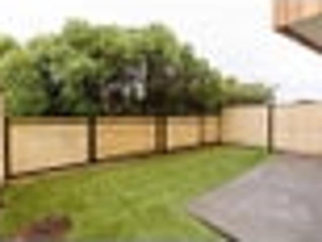 Townhouse for rent in Paraparaumu, Wellington