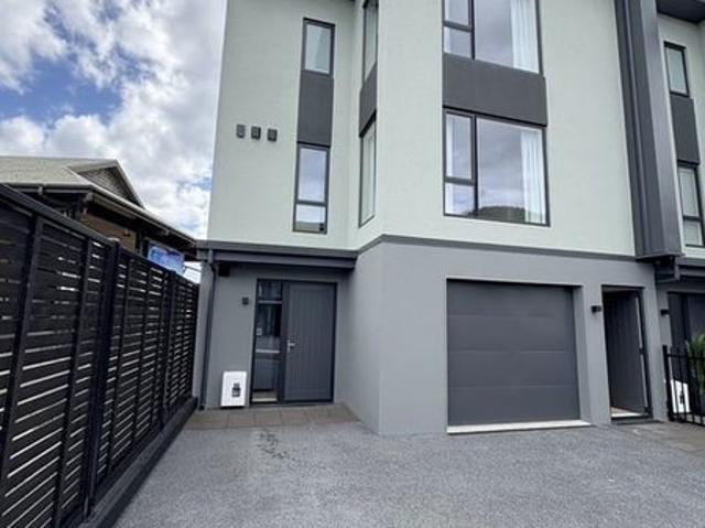House for rent in Paraparaumu, Wellington