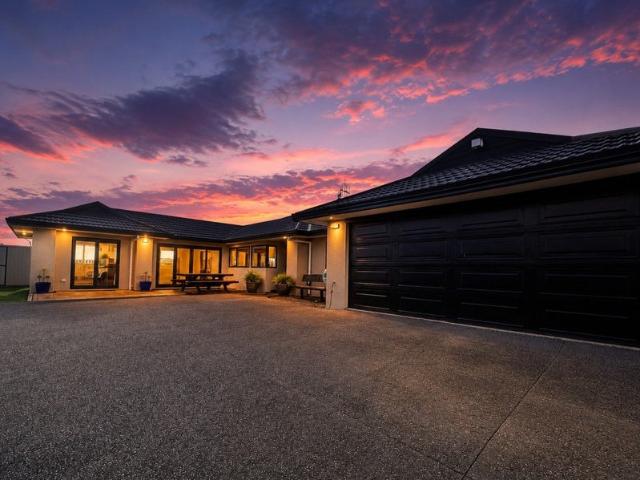 House for rent in Paraparaumu, Wellington