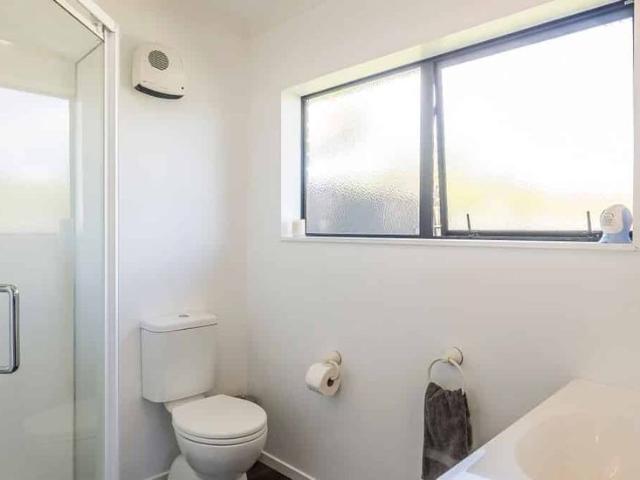 House for rent in Paraparaumu, Wellington