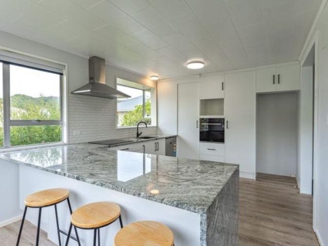 House for rent in Paraparaumu, Kāpiti Coast District