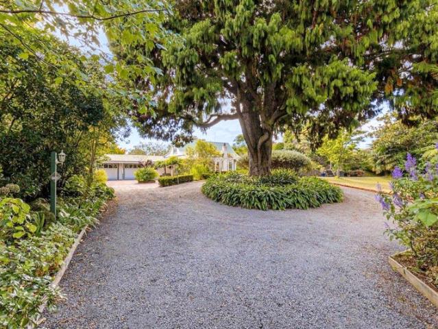 House for rent in Paraparaumu, Wellington