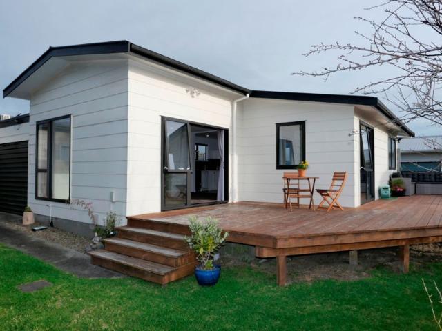 House for rent in Paraparaumu Beach, Wellington