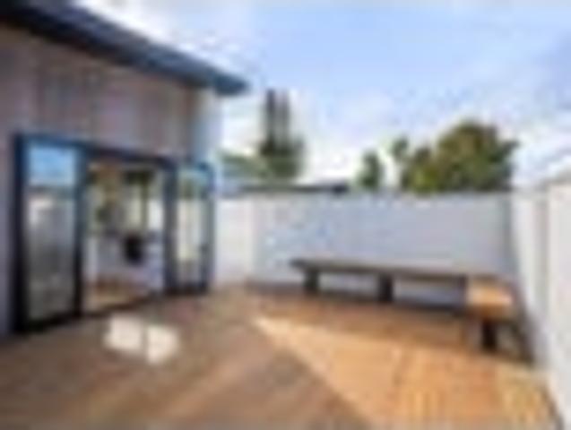 House for rent in Paraparaumu, Wellington