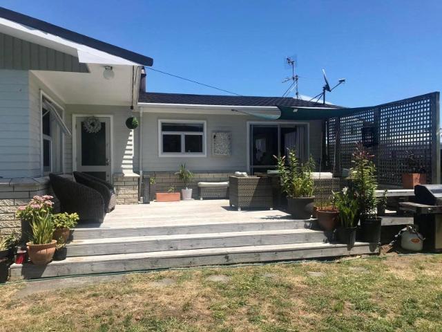 House for rent in Paraparaumu Beach, Wellington