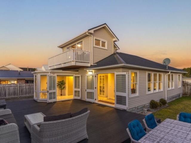 House for rent in Paraparaumu Beach, Wellington