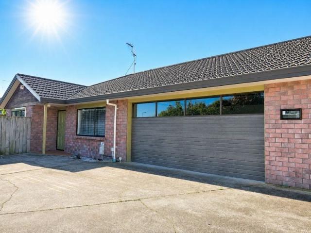 House for rent in Paraparaumu, Wellington