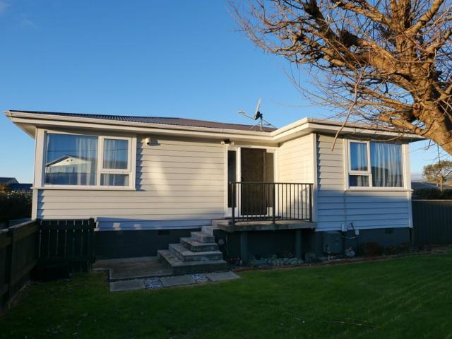 House for rent in Paraparaumu Beach, Wellington