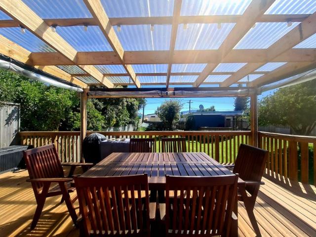 House for rent in Paraparaumu Beach, Wellington