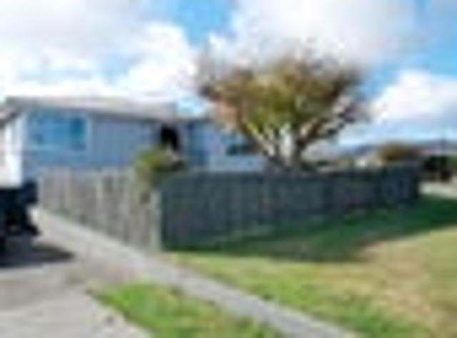 House for rent in Paraparaumu, Wellington