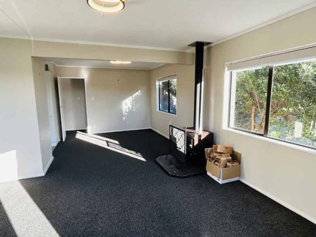 House for rent in Paraparaumu Beach, Wellington