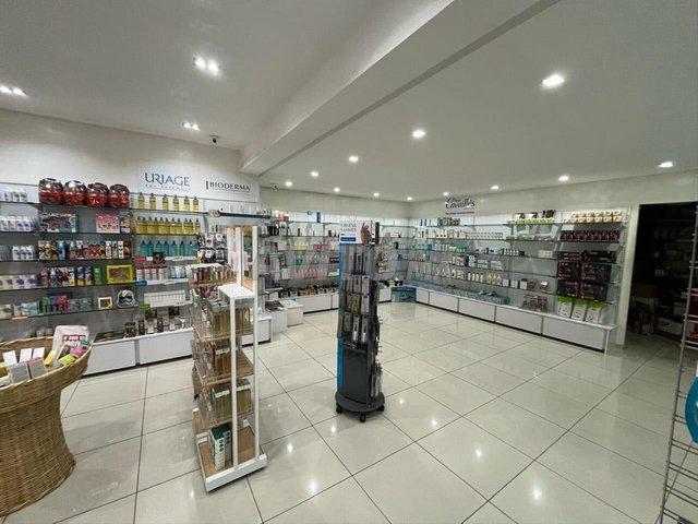 Local commercial vente à Anfa, Gharb-Chrarda-Beni Hssen