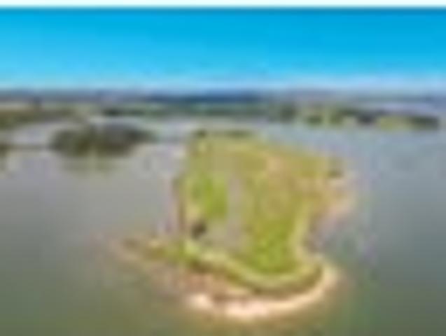 Land for sale in Papakura