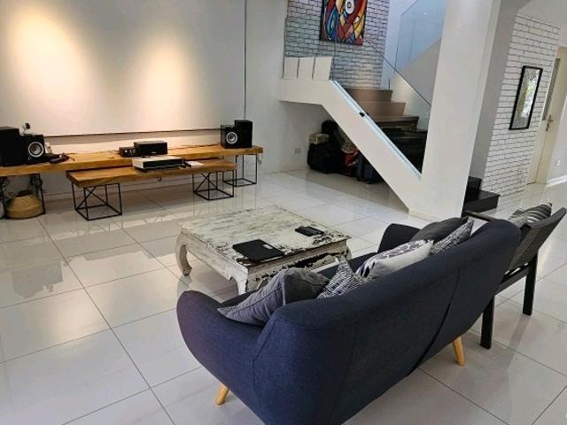 Condominium for rent