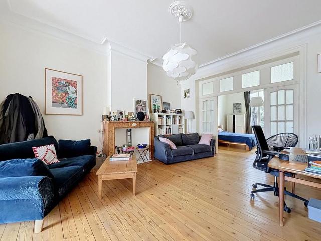 Appartement location à Albert, Forest - Vorst