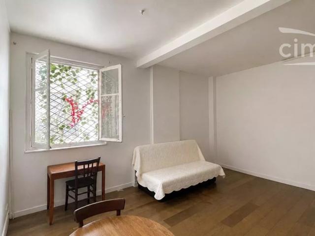 Appartement vente à Paris, Île-de-France