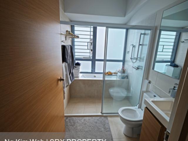 Detached House for sale in Simei, 18 Far East, Tampines