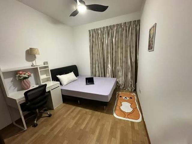 Apartment for rent in Hillview, Singapore