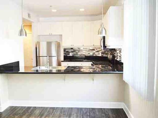 Apartment for rent in Burbank, California
