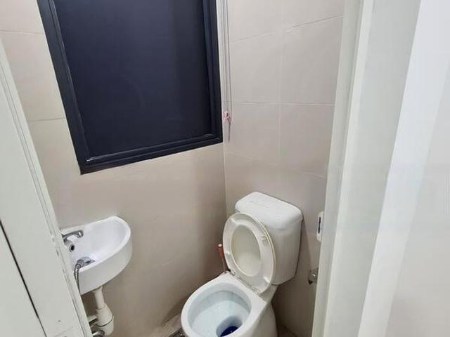 Condominium for sale in Clementi, 21 Central West