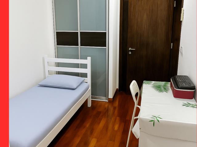 Condominium for rent in Woodgrove, 23 North West