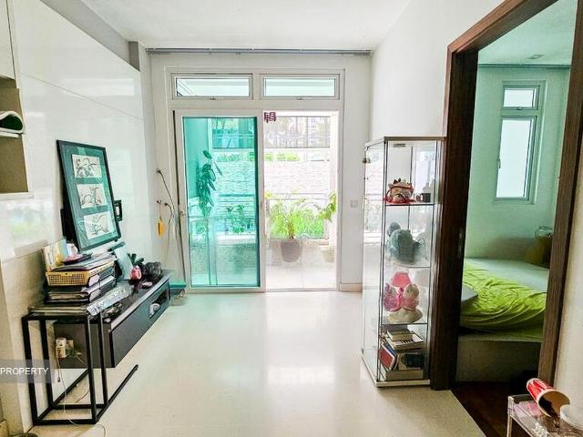 Condominium for sale in Woodlands, 25 Far North