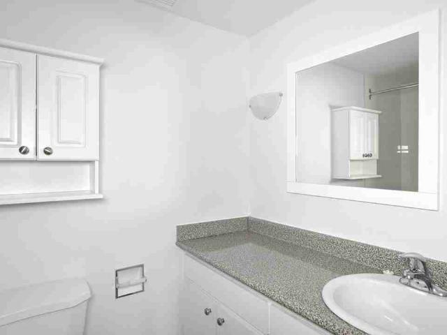 Apartment for rent in St. Leonard's, Quebec