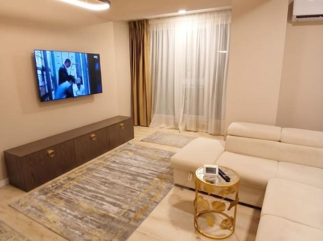 Apartament închirieri în Casa de Cultură, Constanța