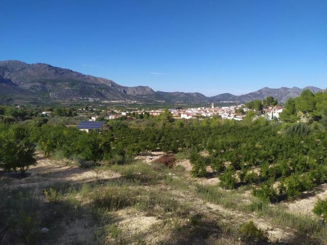Terreno en venta en Orbeta, la Marina Alta