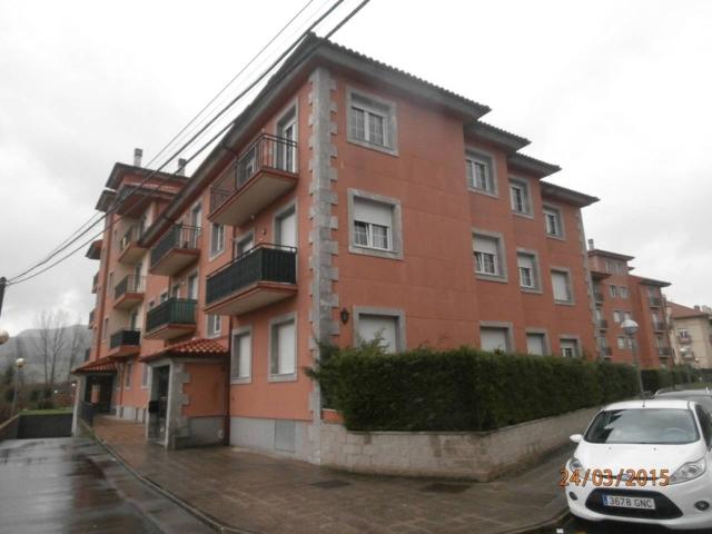 Garaje en alquiler en Villasana de Mena, Valle De Mena