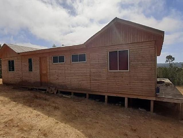 PARCELA CON CASA EN PAREDONES