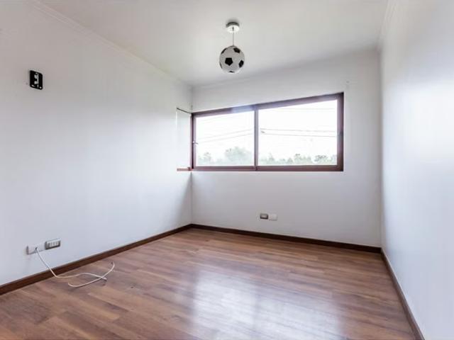 Casa en venta en Algarrobal, Metropolitana