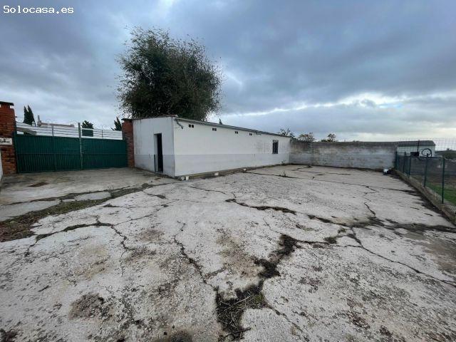 Local Comercial en venta en Malpartida De Cáceres, Extremadura