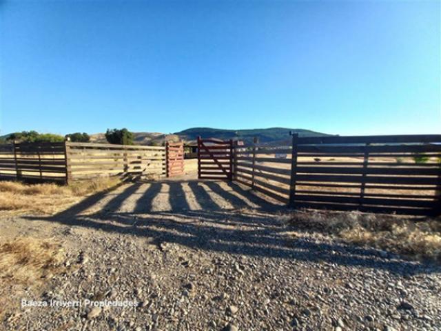 Parcela de Agrado en Venta en Cauquenes