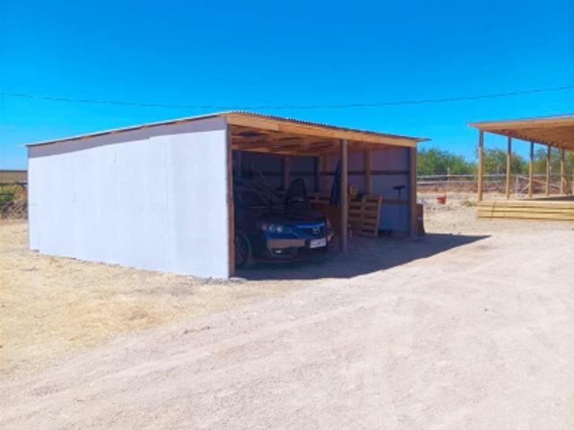 Parcela de Agrado en Venta en Cauquenes