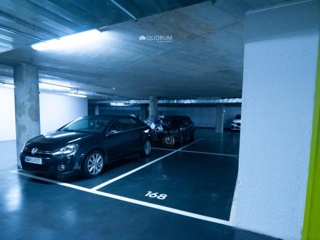Garaje en alquiler en Abando, Bilbao