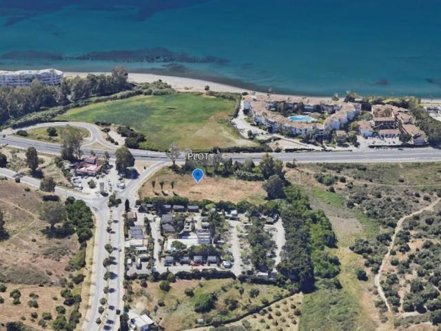 Terreno en alquiler en Los Granados Playa, Estepona