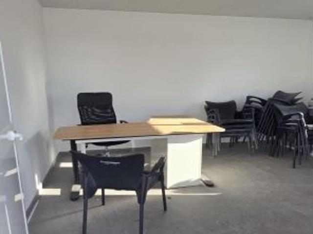 Local Comercial en alquiler en Las Albarizas, Costa del Sol Occidental