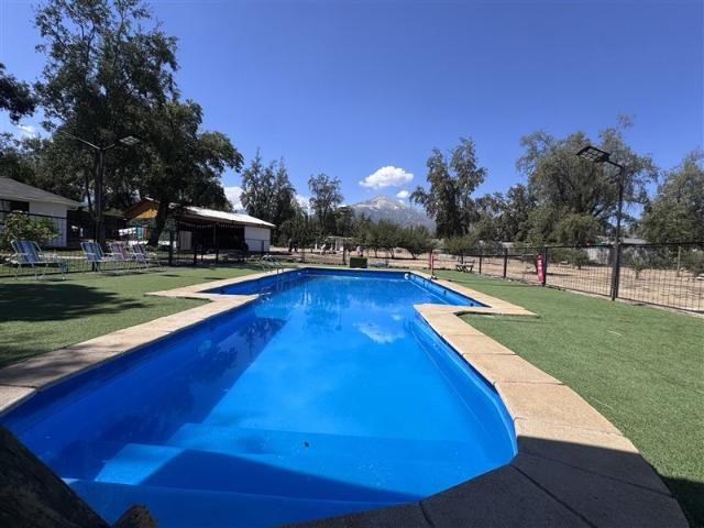 Casa en arriendo en Pirque, Metropolitana