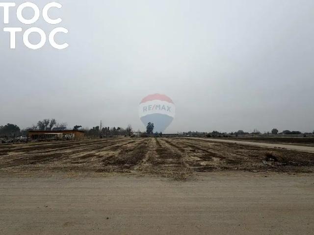 Terreno en venta en Algarrobal, Metropolitana