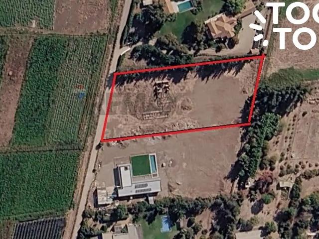 Terreno en venta en Algarrobal, Metropolitana